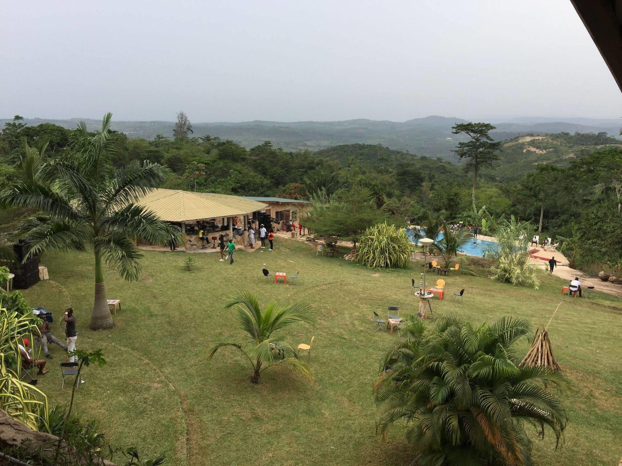 Sweet Mother Eco Resort Aburi Eksteriør bilde