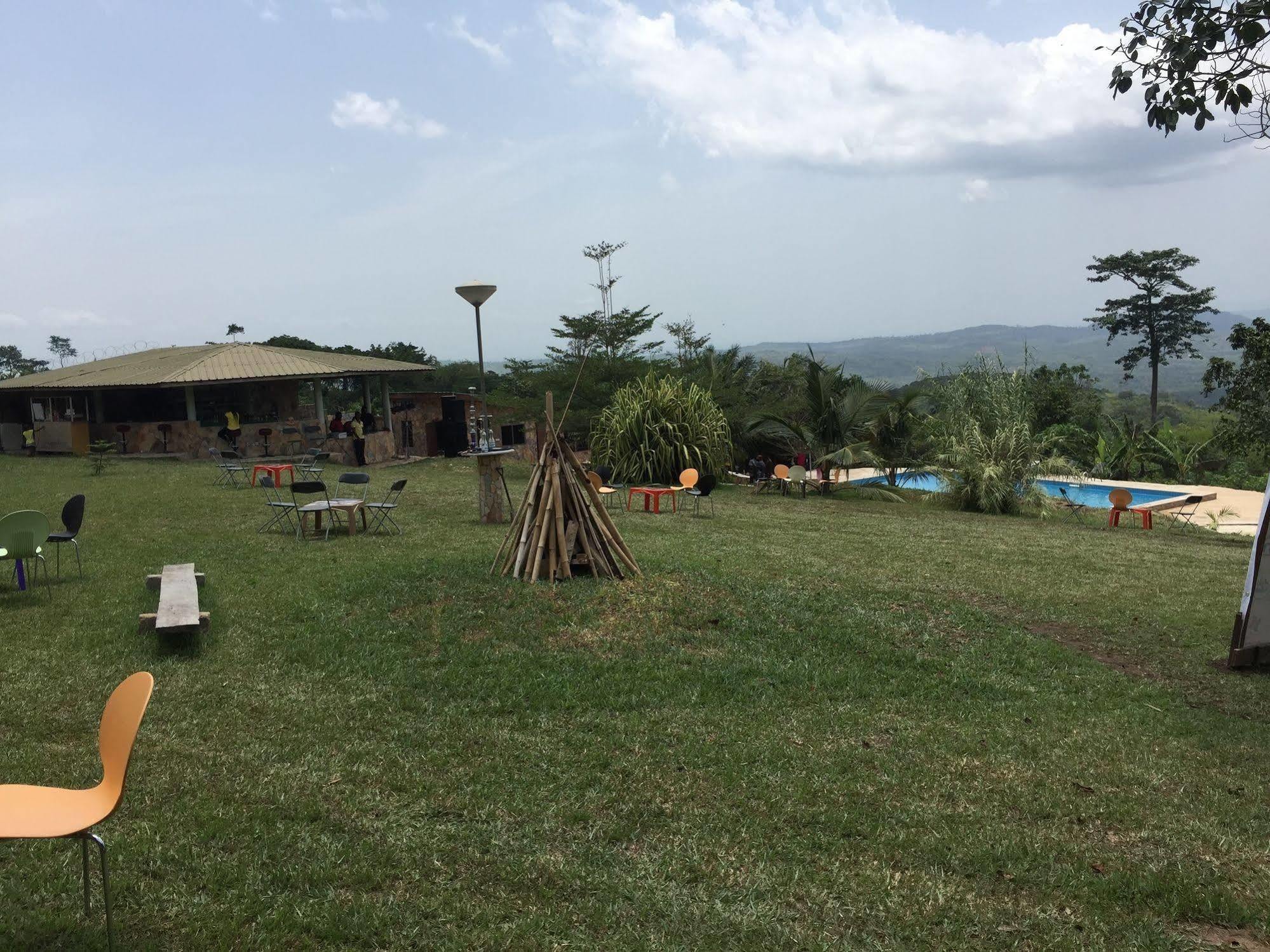 Sweet Mother Eco Resort Aburi Eksteriør bilde